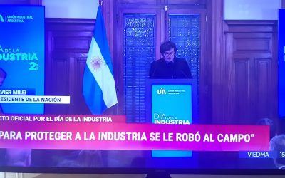 «Para proteger a la industria se le robó al campo”